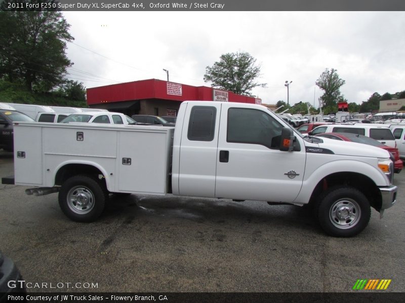 Oxford White / Steel Gray 2011 Ford F250 Super Duty XL SuperCab 4x4