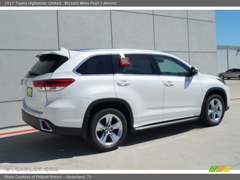 Blizzard White Pearl / Almond 2017 Toyota Highlander Limited