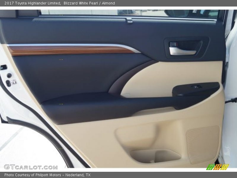 Blizzard White Pearl / Almond 2017 Toyota Highlander Limited