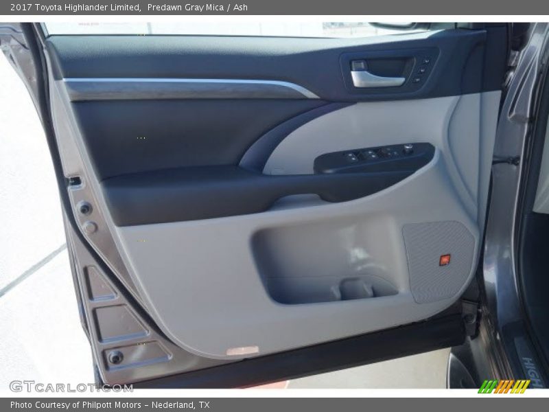 Predawn Gray Mica / Ash 2017 Toyota Highlander Limited