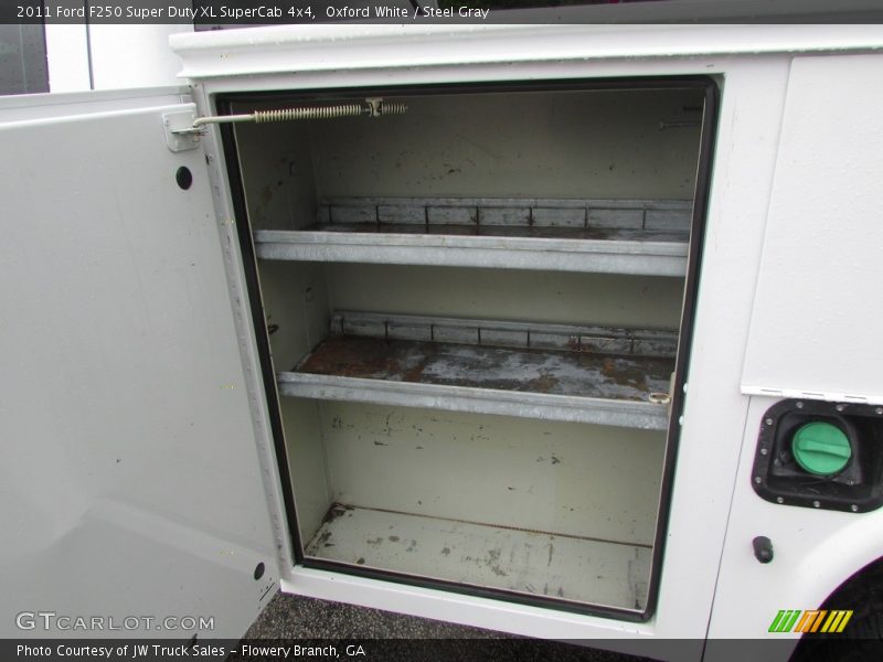 Oxford White / Steel Gray 2011 Ford F250 Super Duty XL SuperCab 4x4