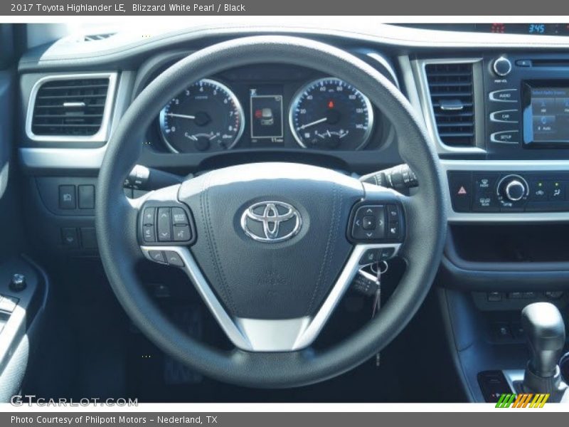 Blizzard White Pearl / Black 2017 Toyota Highlander LE