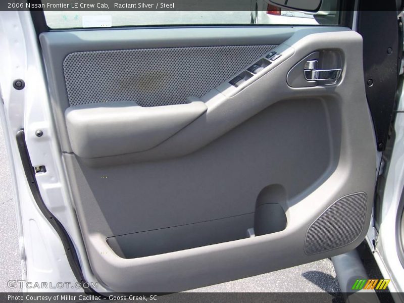 Radiant Silver / Steel 2006 Nissan Frontier LE Crew Cab