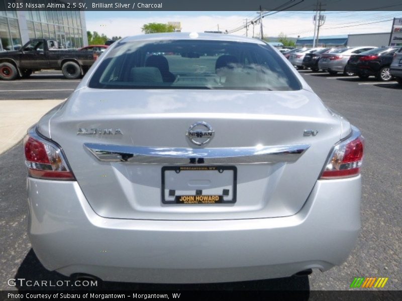 Brilliant Silver / Charcoal 2015 Nissan Altima 2.5 SV