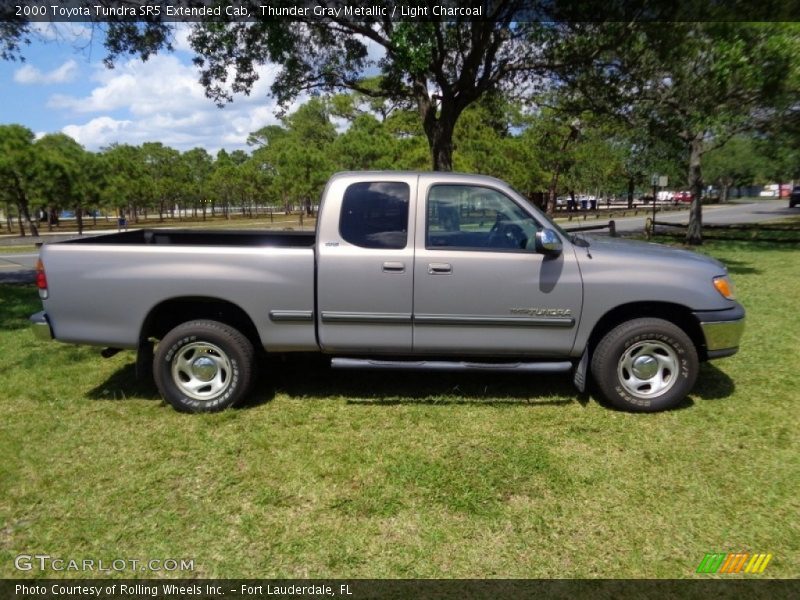 Thunder Gray Metallic / Light Charcoal 2000 Toyota Tundra SR5 Extended Cab