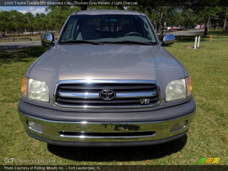 Thunder Gray Metallic / Light Charcoal 2000 Toyota Tundra SR5 Extended Cab