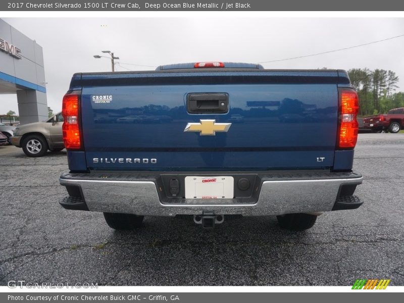 Deep Ocean Blue Metallic / Jet Black 2017 Chevrolet Silverado 1500 LT Crew Cab