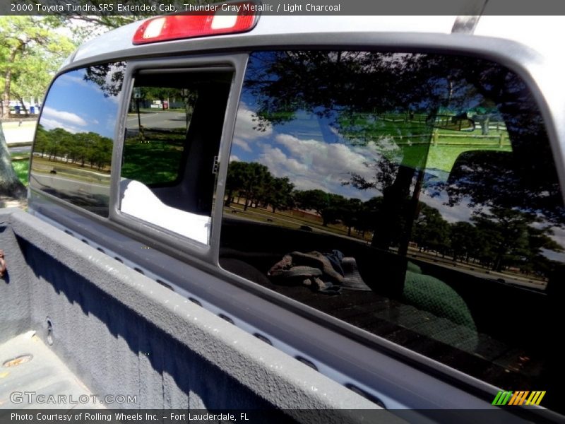 Thunder Gray Metallic / Light Charcoal 2000 Toyota Tundra SR5 Extended Cab