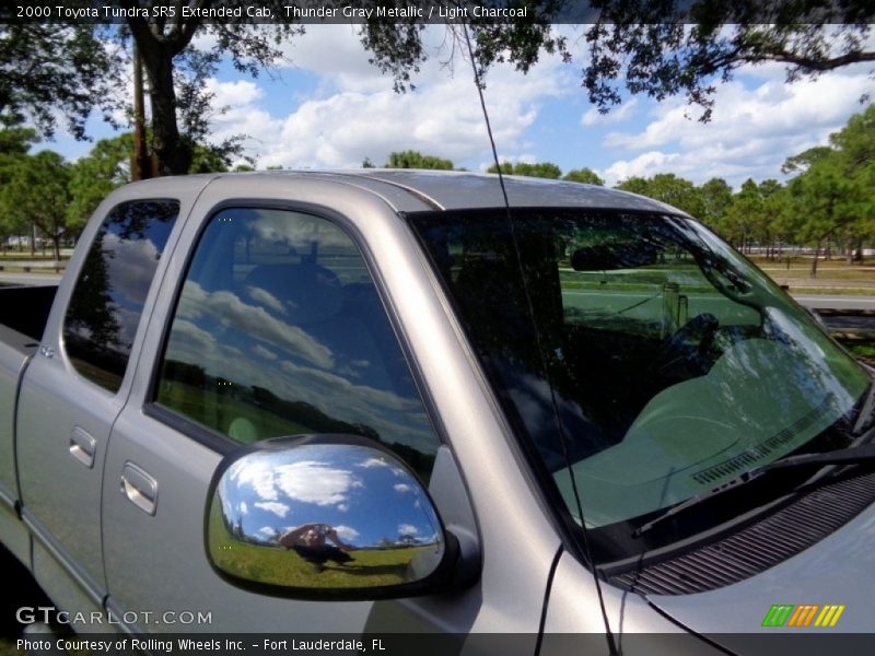 Thunder Gray Metallic / Light Charcoal 2000 Toyota Tundra SR5 Extended Cab