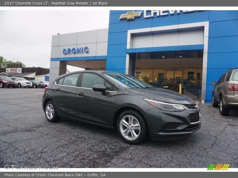 Nightfall Gray Metallic / Jet Black 2017 Chevrolet Cruze LT