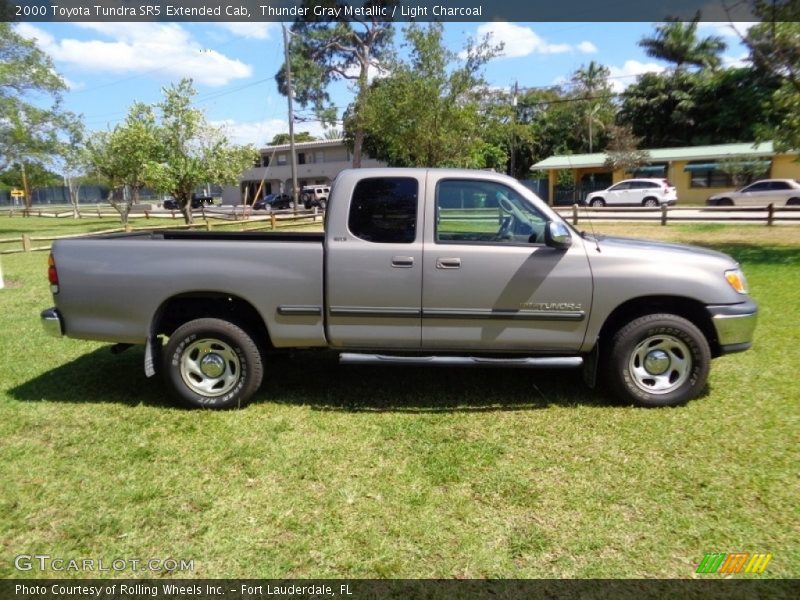 Thunder Gray Metallic / Light Charcoal 2000 Toyota Tundra SR5 Extended Cab