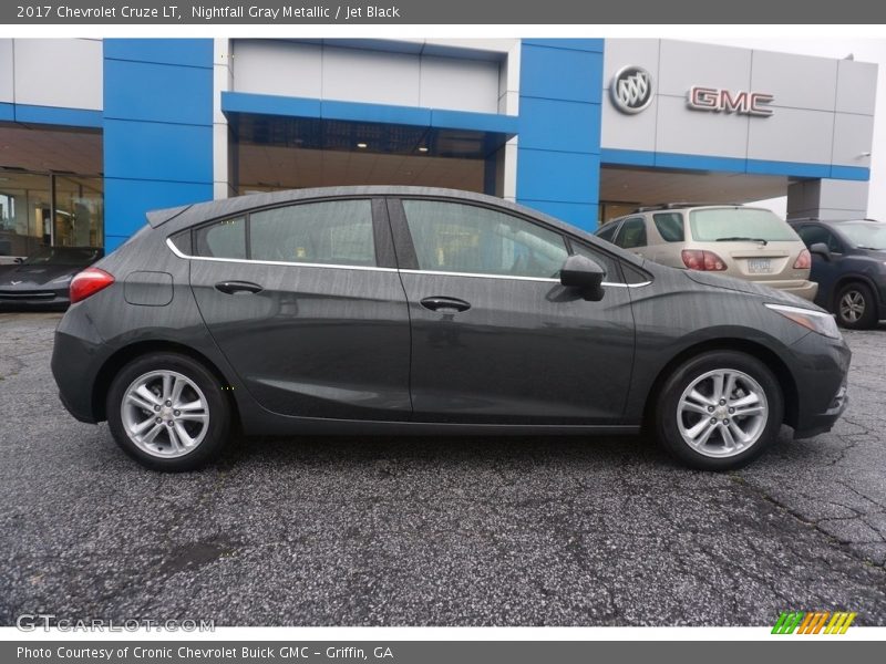 Nightfall Gray Metallic / Jet Black 2017 Chevrolet Cruze LT