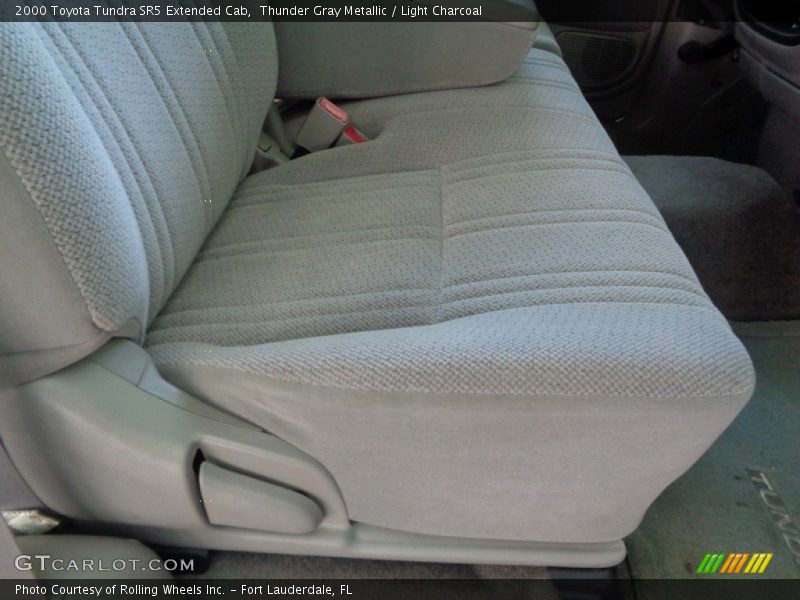 Thunder Gray Metallic / Light Charcoal 2000 Toyota Tundra SR5 Extended Cab
