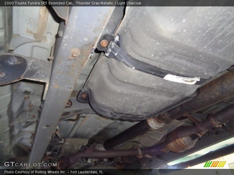 Thunder Gray Metallic / Light Charcoal 2000 Toyota Tundra SR5 Extended Cab