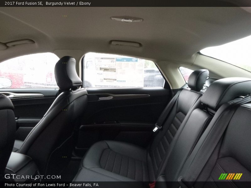 Burgundy Velvet / Ebony 2017 Ford Fusion SE