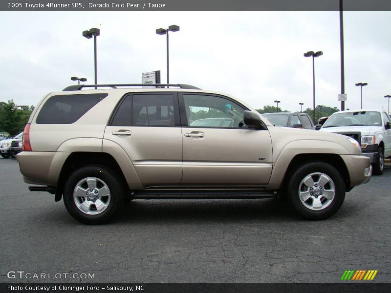Dorado Gold Pearl / Taupe 2005 Toyota 4Runner SR5