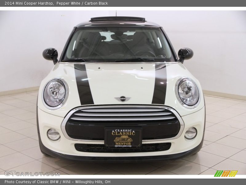 Pepper White / Carbon Black 2014 Mini Cooper Hardtop