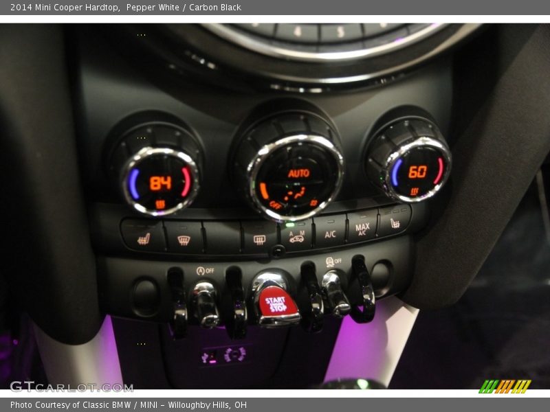 Pepper White / Carbon Black 2014 Mini Cooper Hardtop