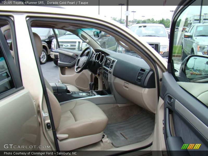 Dorado Gold Pearl / Taupe 2005 Toyota 4Runner SR5