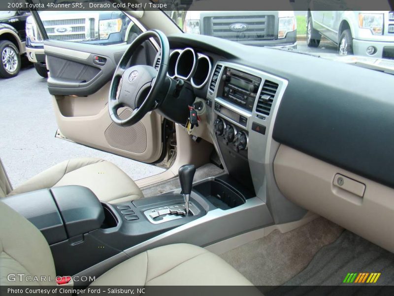 Dorado Gold Pearl / Taupe 2005 Toyota 4Runner SR5