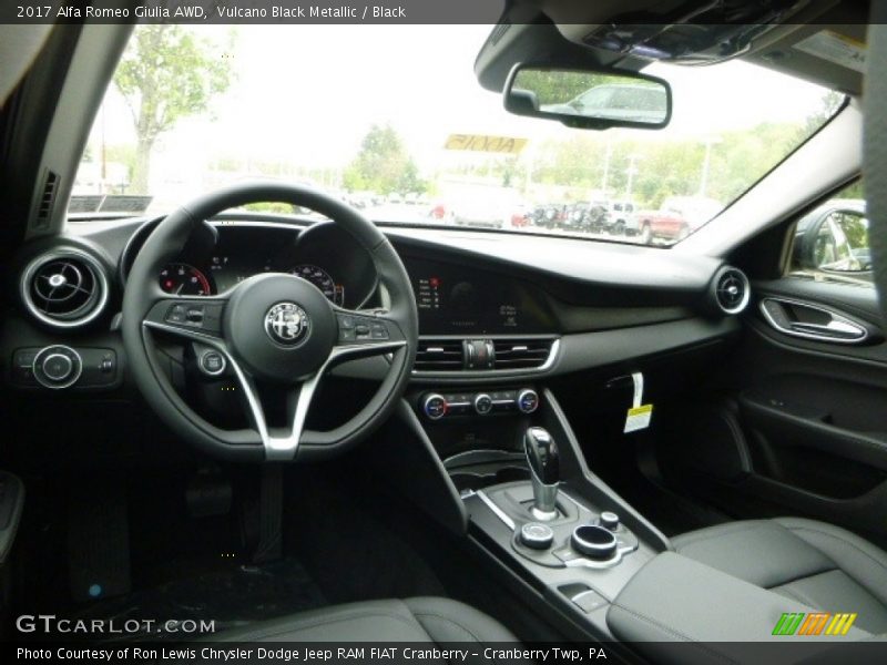 Vulcano Black Metallic / Black 2017 Alfa Romeo Giulia AWD