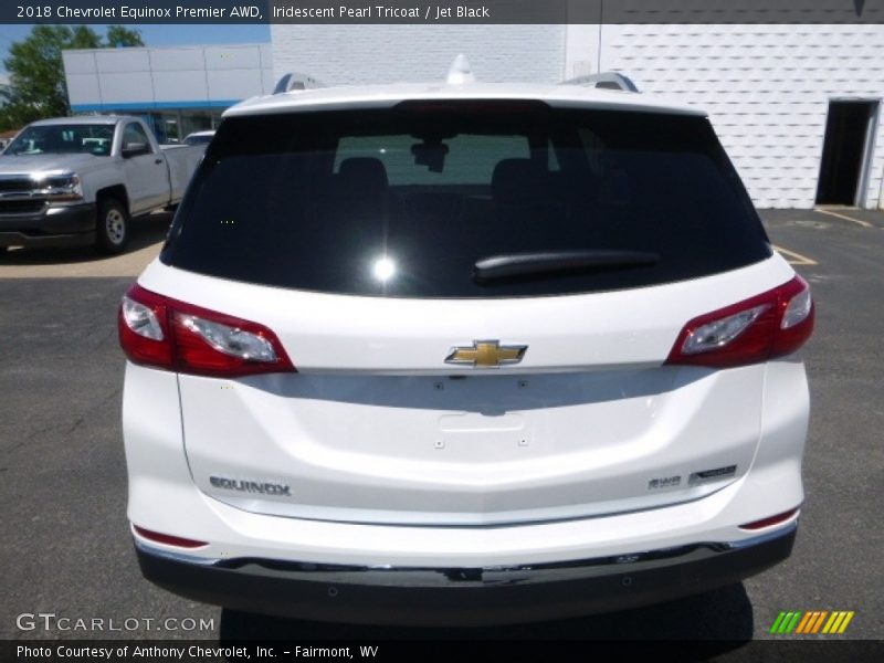 Iridescent Pearl Tricoat / Jet Black 2018 Chevrolet Equinox Premier AWD