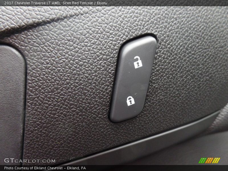 Siren Red Tintcoat / Ebony 2017 Chevrolet Traverse LT AWD