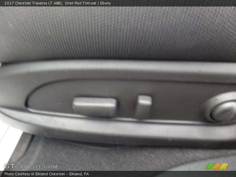 Siren Red Tintcoat / Ebony 2017 Chevrolet Traverse LT AWD