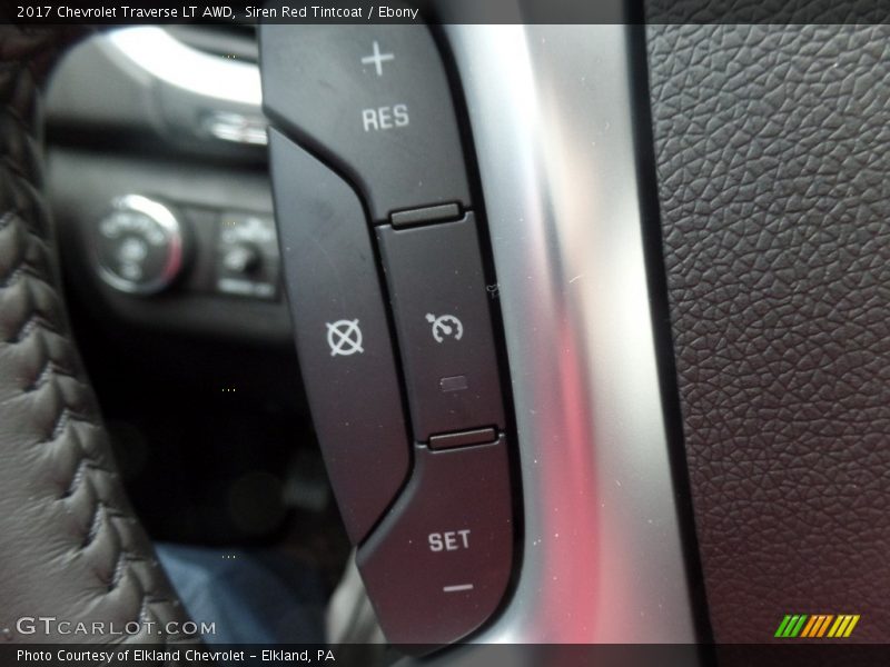 Siren Red Tintcoat / Ebony 2017 Chevrolet Traverse LT AWD