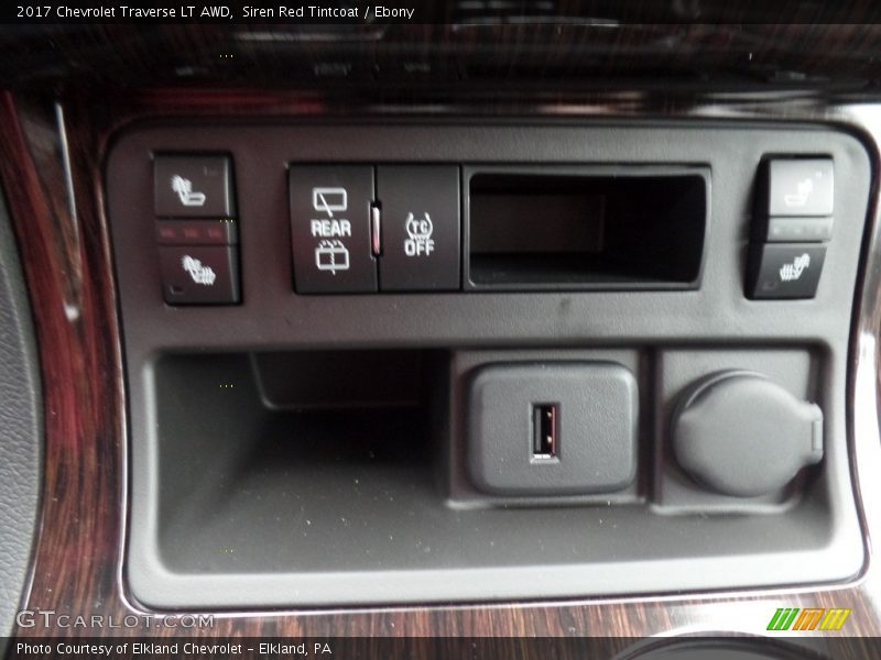 Siren Red Tintcoat / Ebony 2017 Chevrolet Traverse LT AWD