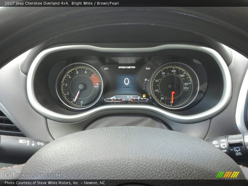  2017 Cherokee Overland 4x4 Overland 4x4 Gauges