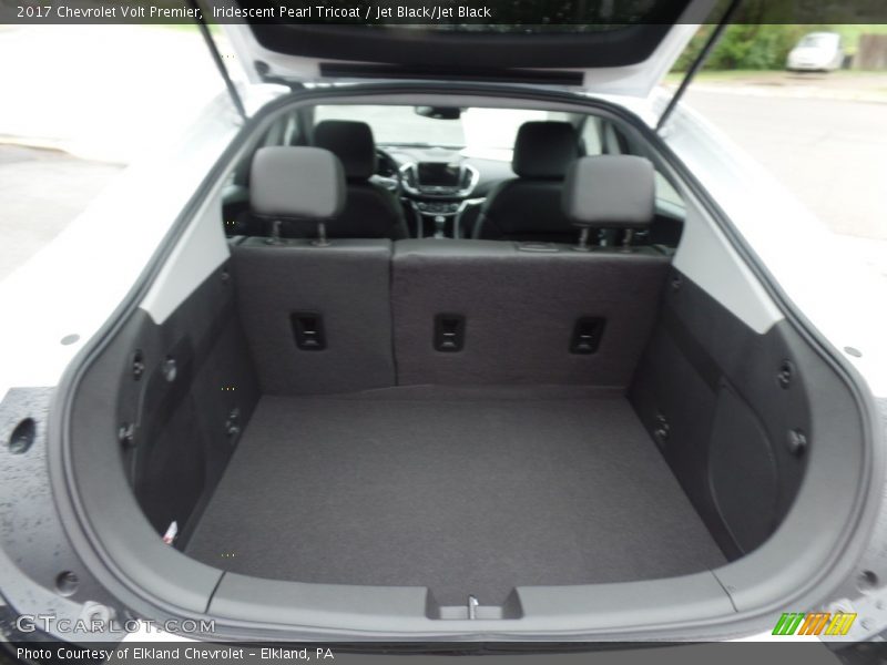 Iridescent Pearl Tricoat / Jet Black/Jet Black 2017 Chevrolet Volt Premier