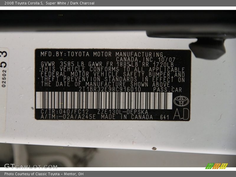 Super White / Dark Charcoal 2008 Toyota Corolla S