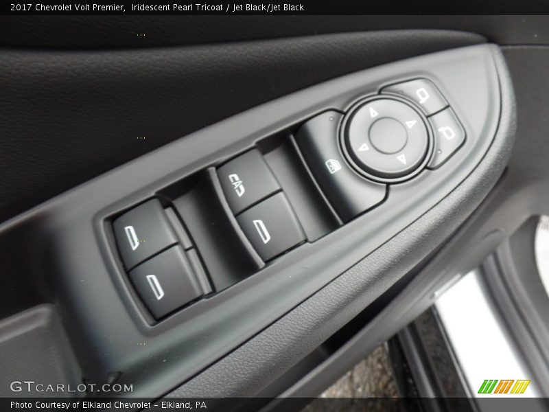 Iridescent Pearl Tricoat / Jet Black/Jet Black 2017 Chevrolet Volt Premier
