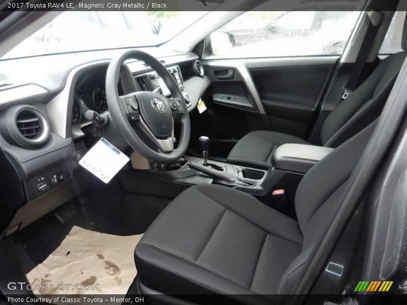 Magnetic Gray Metallic / Black 2017 Toyota RAV4 LE