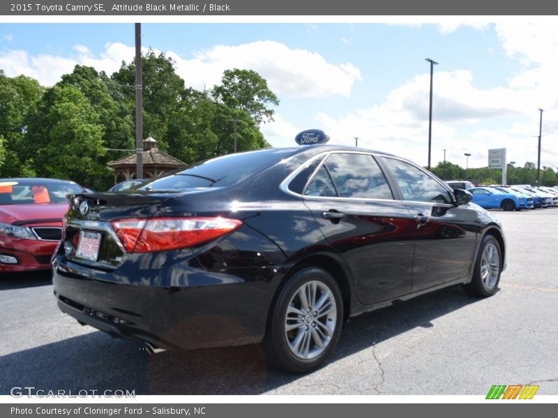 Attitude Black Metallic / Black 2015 Toyota Camry SE