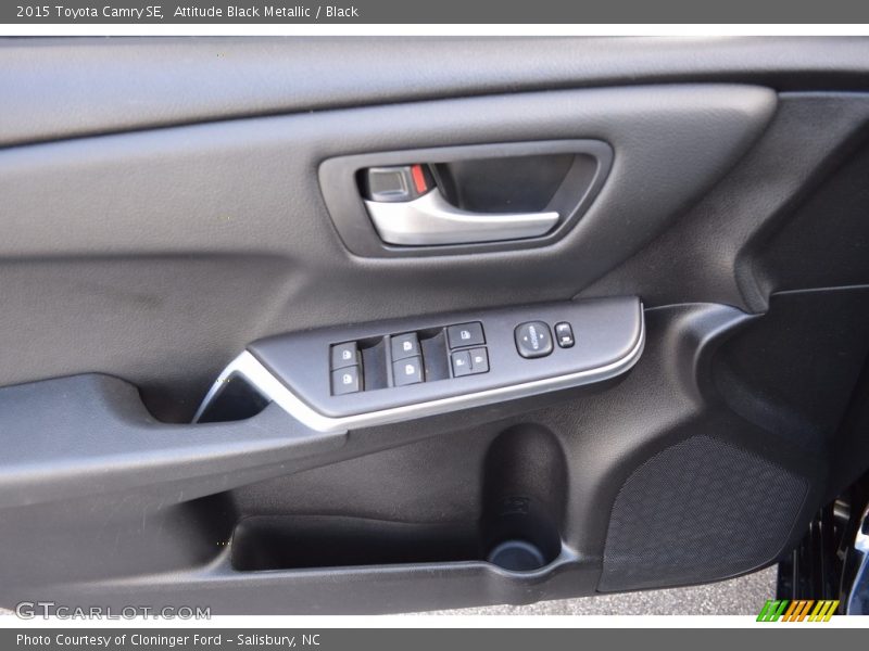 Attitude Black Metallic / Black 2015 Toyota Camry SE