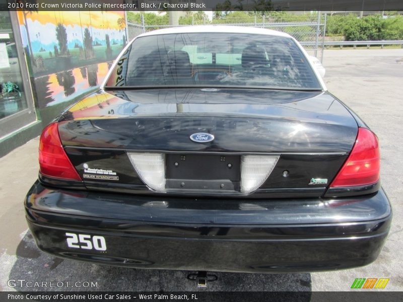 Black / Charcoal Black 2010 Ford Crown Victoria Police Interceptor