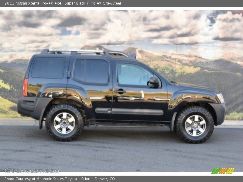 Super Black / Pro 4X Gray/Steel 2011 Nissan Xterra Pro-4X 4x4