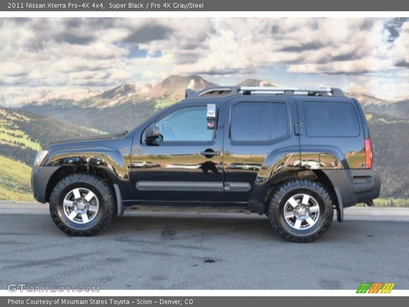 Super Black / Pro 4X Gray/Steel 2011 Nissan Xterra Pro-4X 4x4