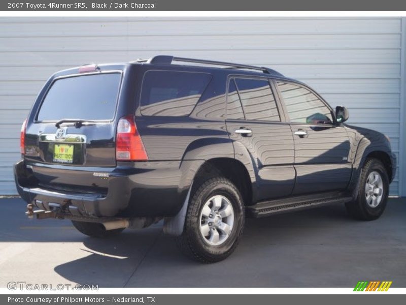 Black / Dark Charcoal 2007 Toyota 4Runner SR5