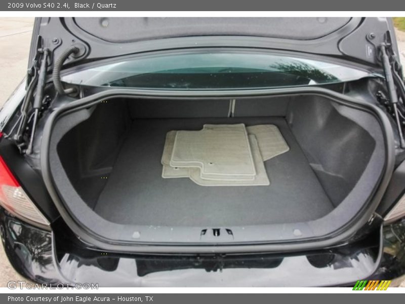 Black / Quartz 2009 Volvo S40 2.4i