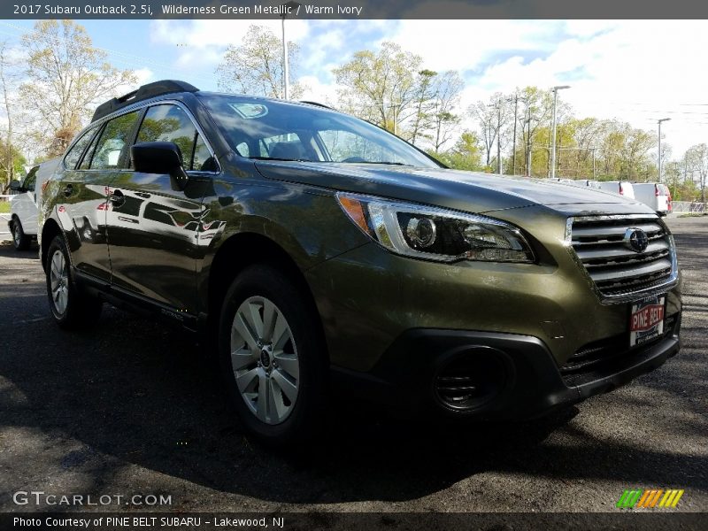 Wilderness Green Metallic / Warm Ivory 2017 Subaru Outback 2.5i