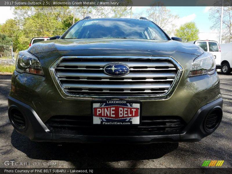Wilderness Green Metallic / Warm Ivory 2017 Subaru Outback 2.5i