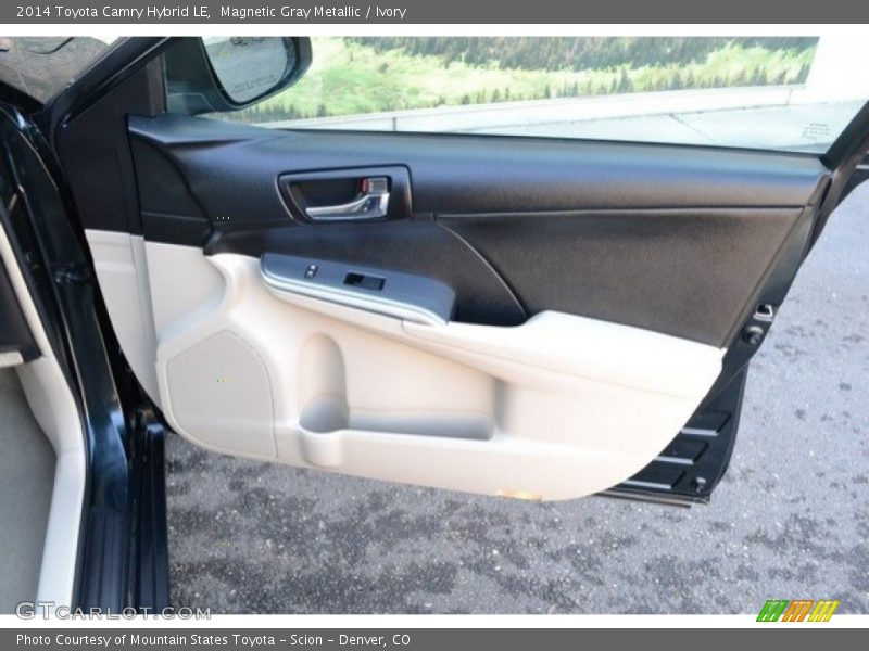 Magnetic Gray Metallic / Ivory 2014 Toyota Camry Hybrid LE