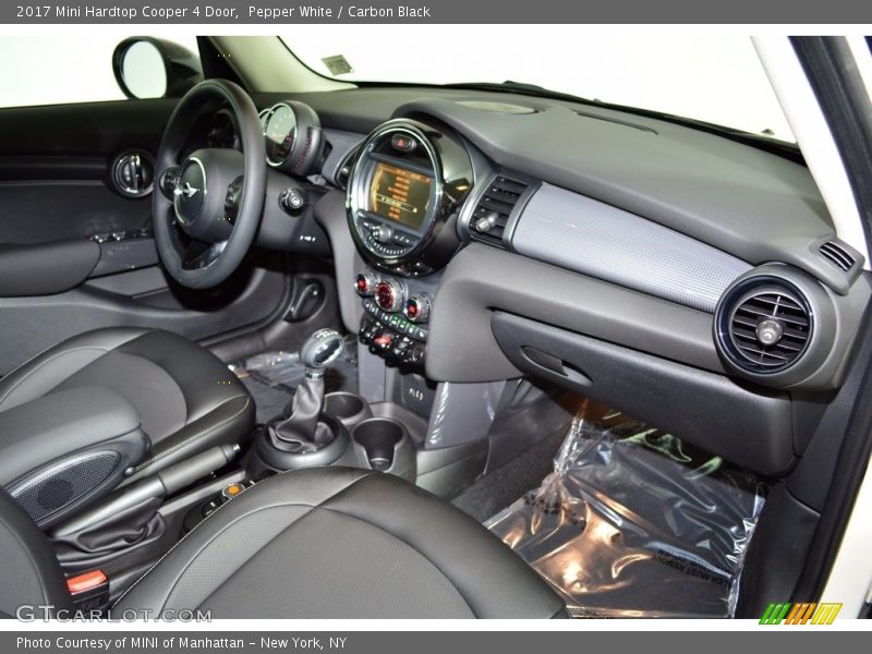 Pepper White / Carbon Black 2017 Mini Hardtop Cooper 4 Door