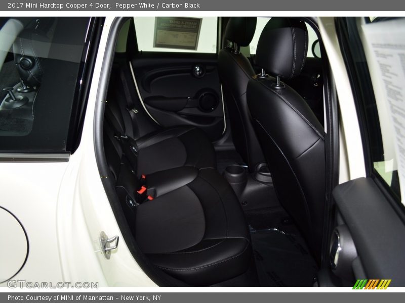 Pepper White / Carbon Black 2017 Mini Hardtop Cooper 4 Door