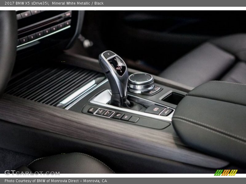 Mineral White Metallic / Black 2017 BMW X5 sDrive35i