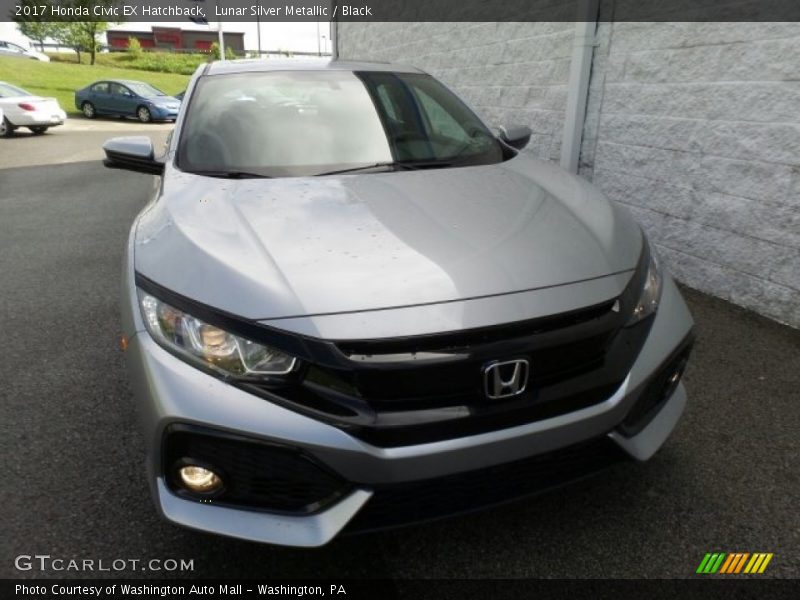 Lunar Silver Metallic / Black 2017 Honda Civic EX Hatchback