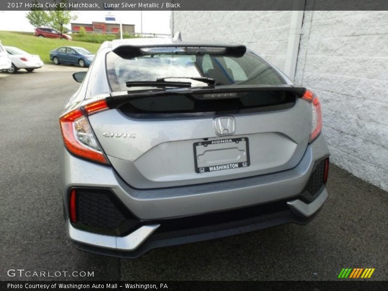 Lunar Silver Metallic / Black 2017 Honda Civic EX Hatchback
